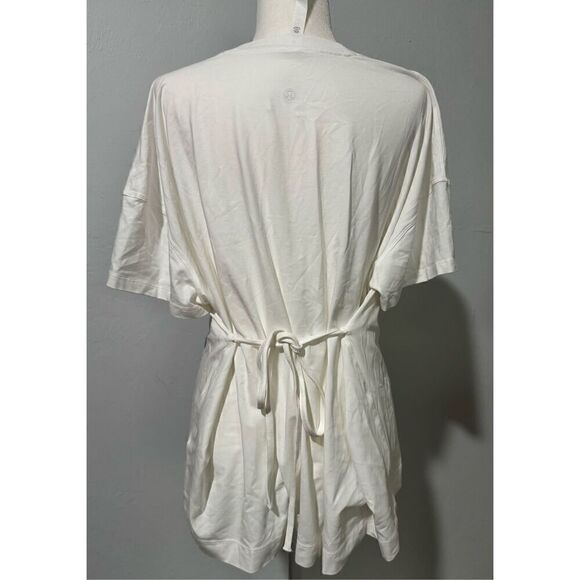 Lululemon white top 6 - Picture 2 of 7
